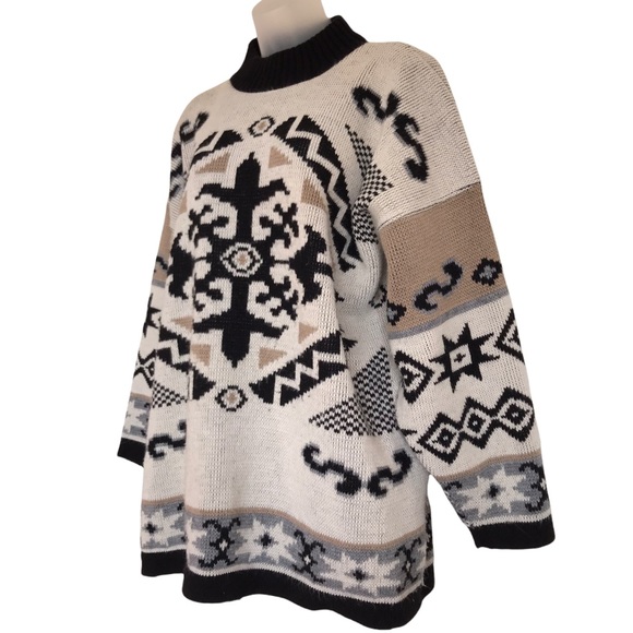 Vintage Adele Oversized Knit Geometric Snowflake Sweater Beige Black - Picture 1 of 10